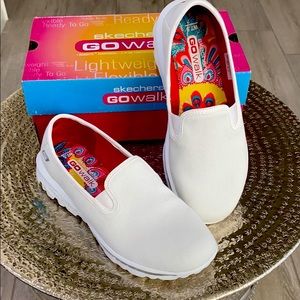 Sketchers white Go Walk slip on shoes